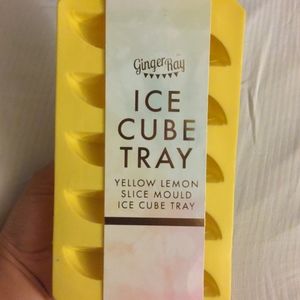 Ice Cube Tray, yellow lemon mould. New! 🍋